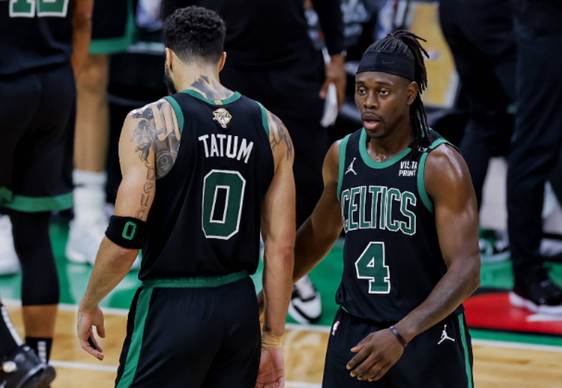 爱游戏体育网页版-包含清晨波士顿凯尔特人调整名单以备NBA季后赛，手感冰凉环节打磨，目标明确，赛季目标并未改变的词条