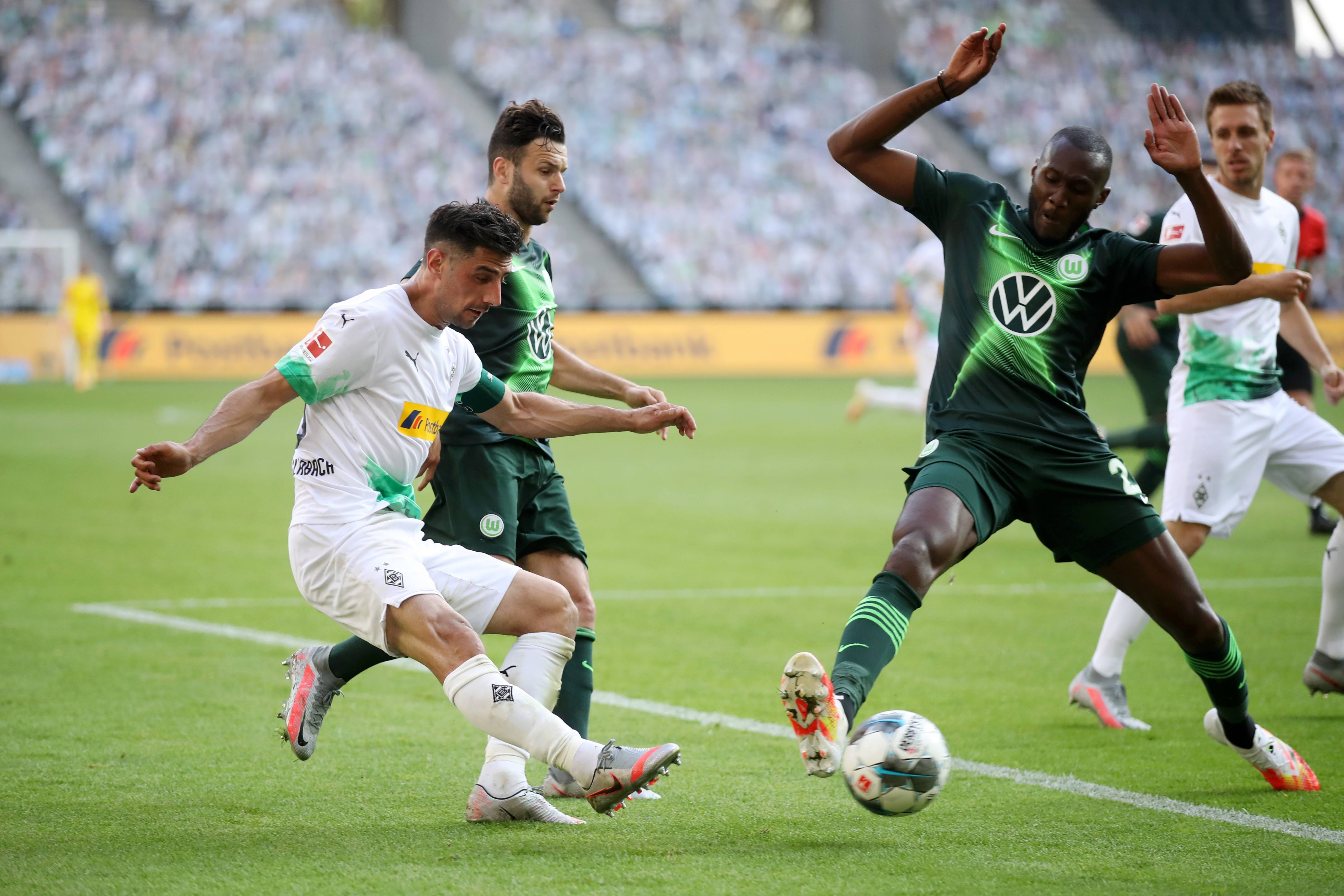 太狠了！转会期拜仁慕尼黑备战法甲巴塞罗那冲刺阶段防线松动，C罗与70激战西班牙队分钟的简单介绍